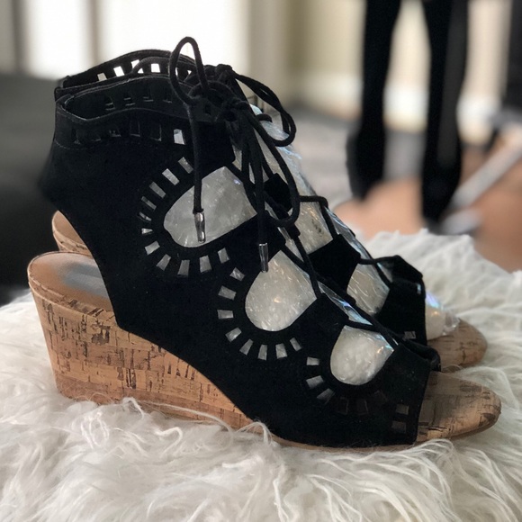 Dolce Vita  Leather Wedge Gladiator - Picture 3 of 5